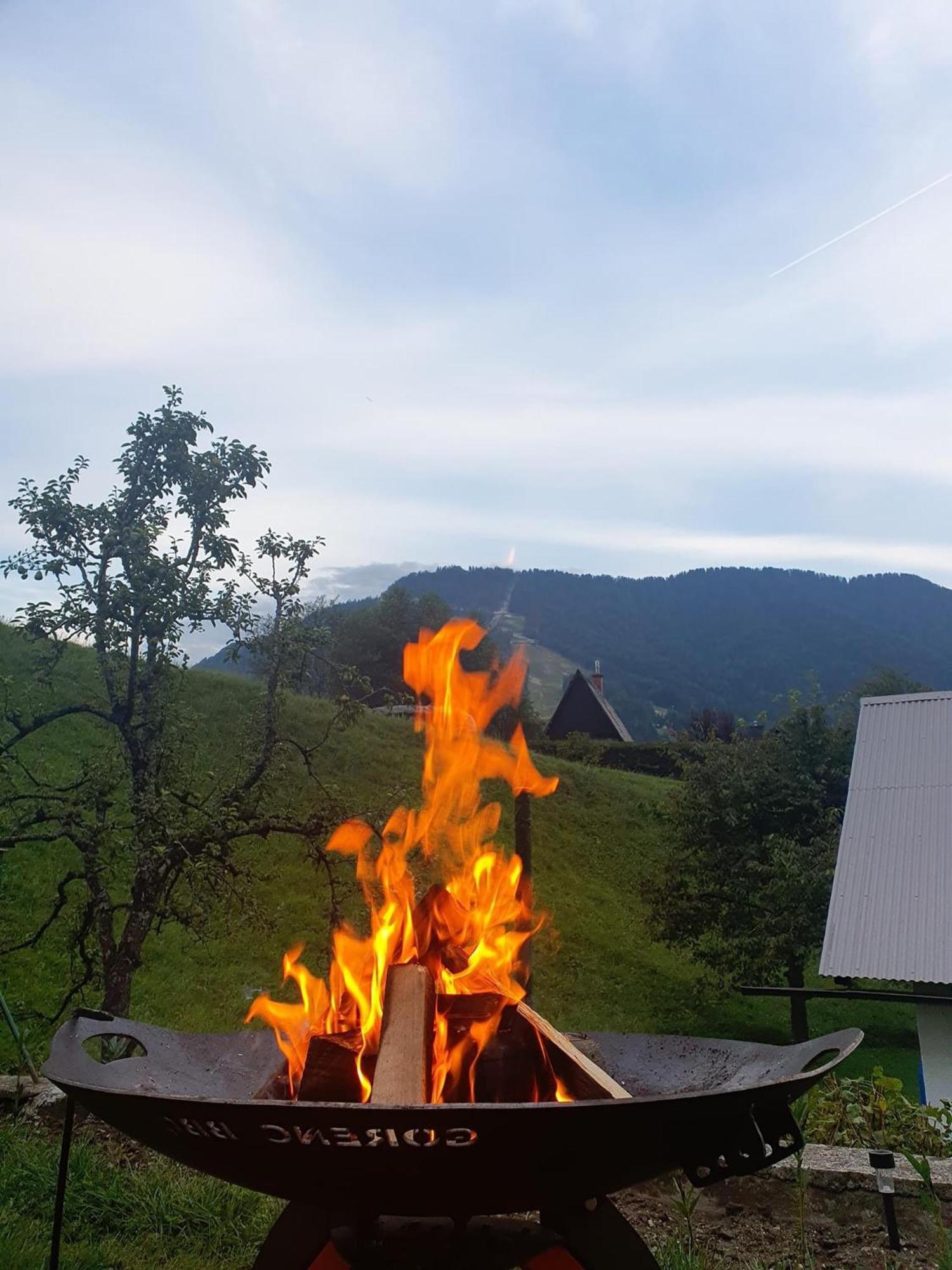 Apartma Devs Kranjska Gora Bagian luar foto